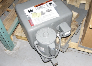 Picture of 160030 HOFFMAN CAST IRON CONDENSATE UNIT 1/3HP 115V 1PH 9 GALLON CAPACITY